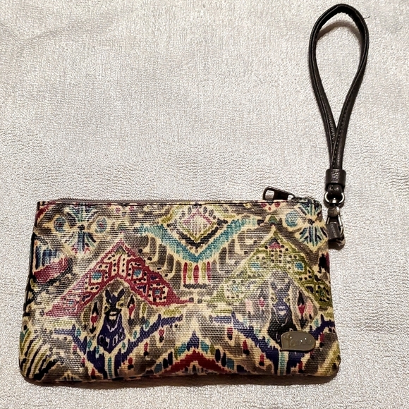 Sakroots Charging Station Clutch  Wristlet Bag - Picture 2 of 10